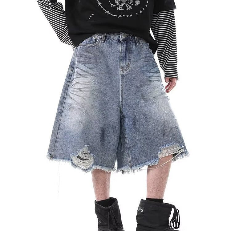 Wash Denim Capri Pants